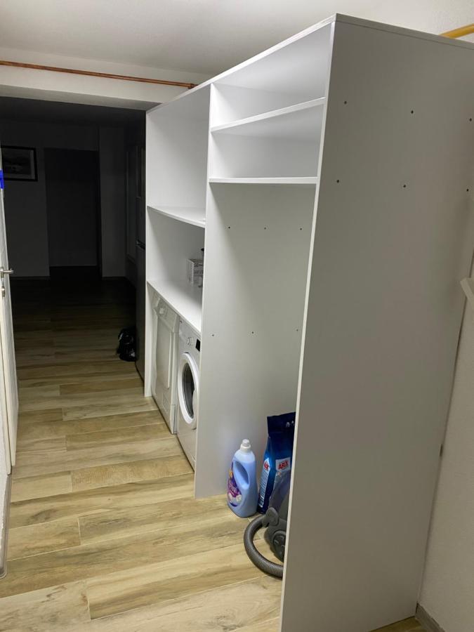 Hidden Gem Shared Apartment, Suite ซาราเยโว ภายนอก รูปภาพ